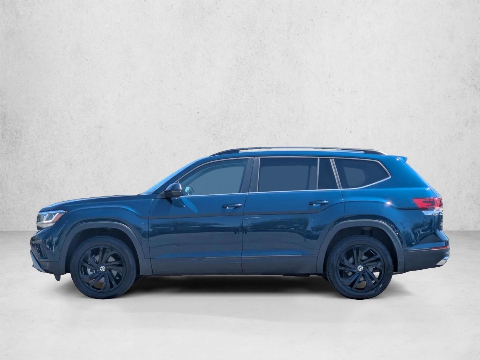 Thumbnail: 2022 Volkswagen Atlas - 2