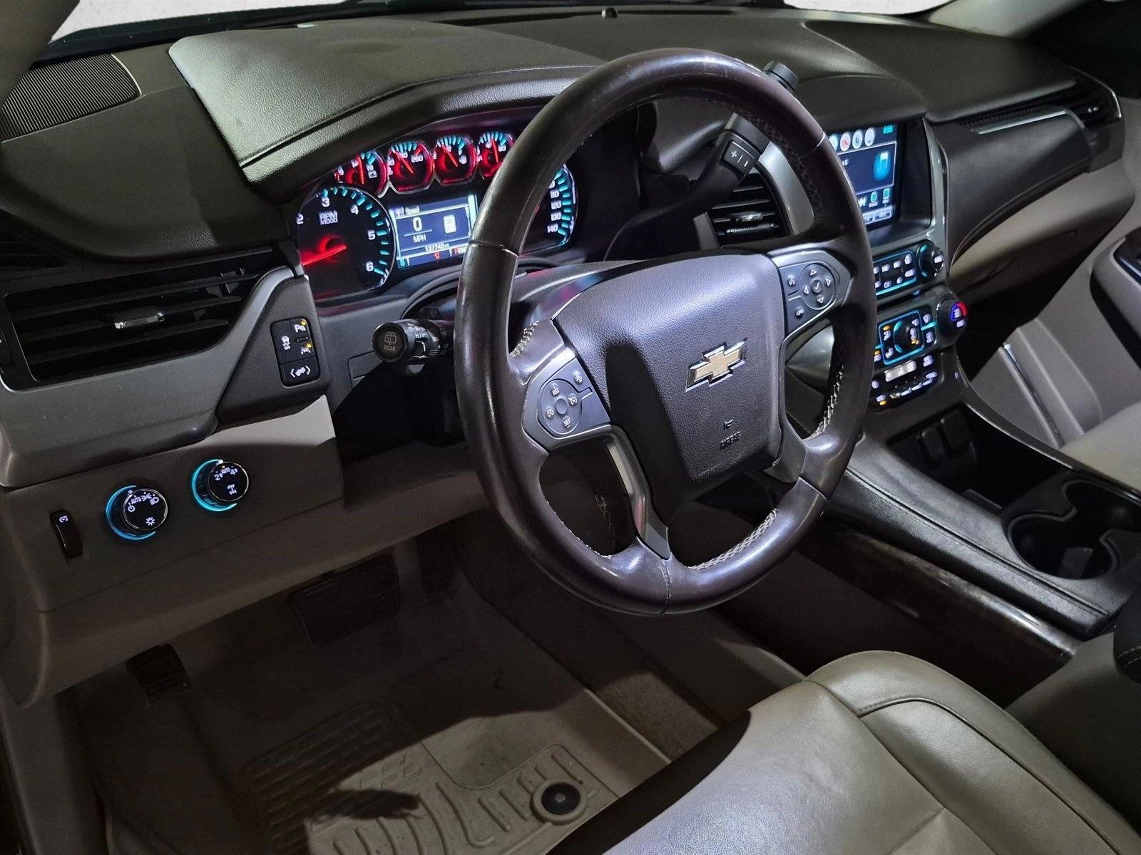 Thumbnail: 2017 Chevrolet Tahoe - 3