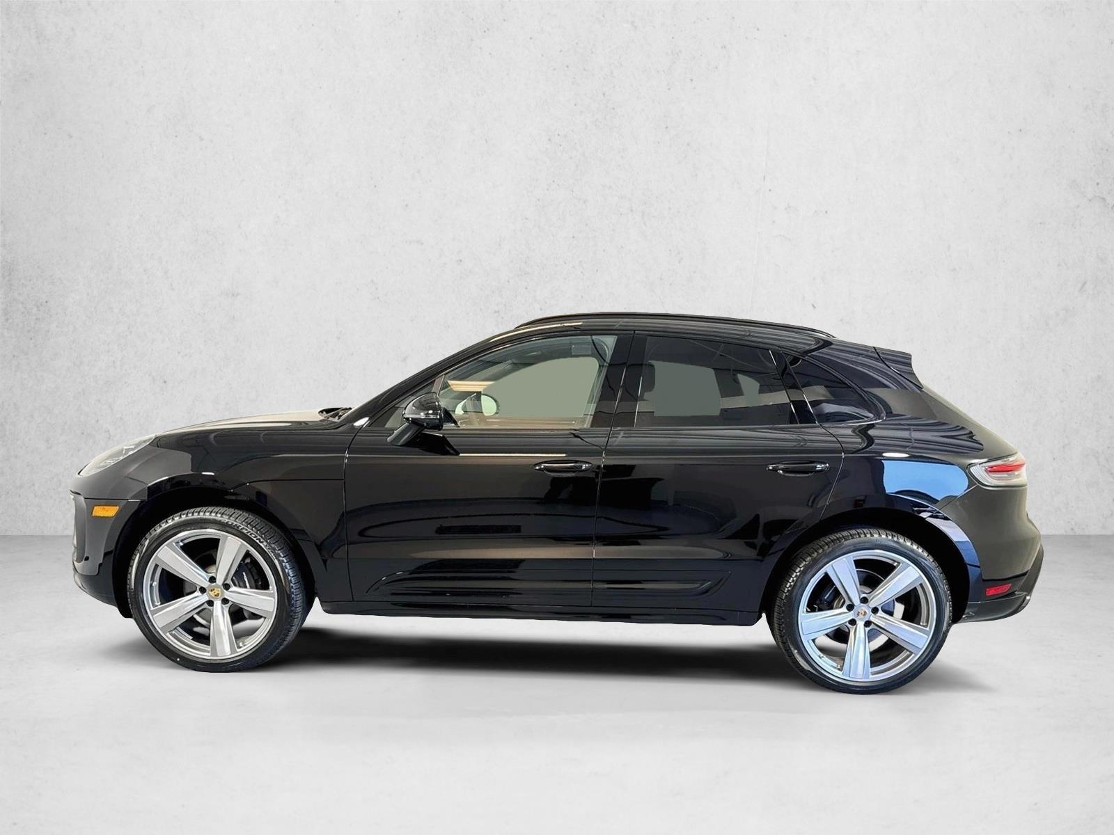 Thumbnail: 2025 Porsche Macan - 2