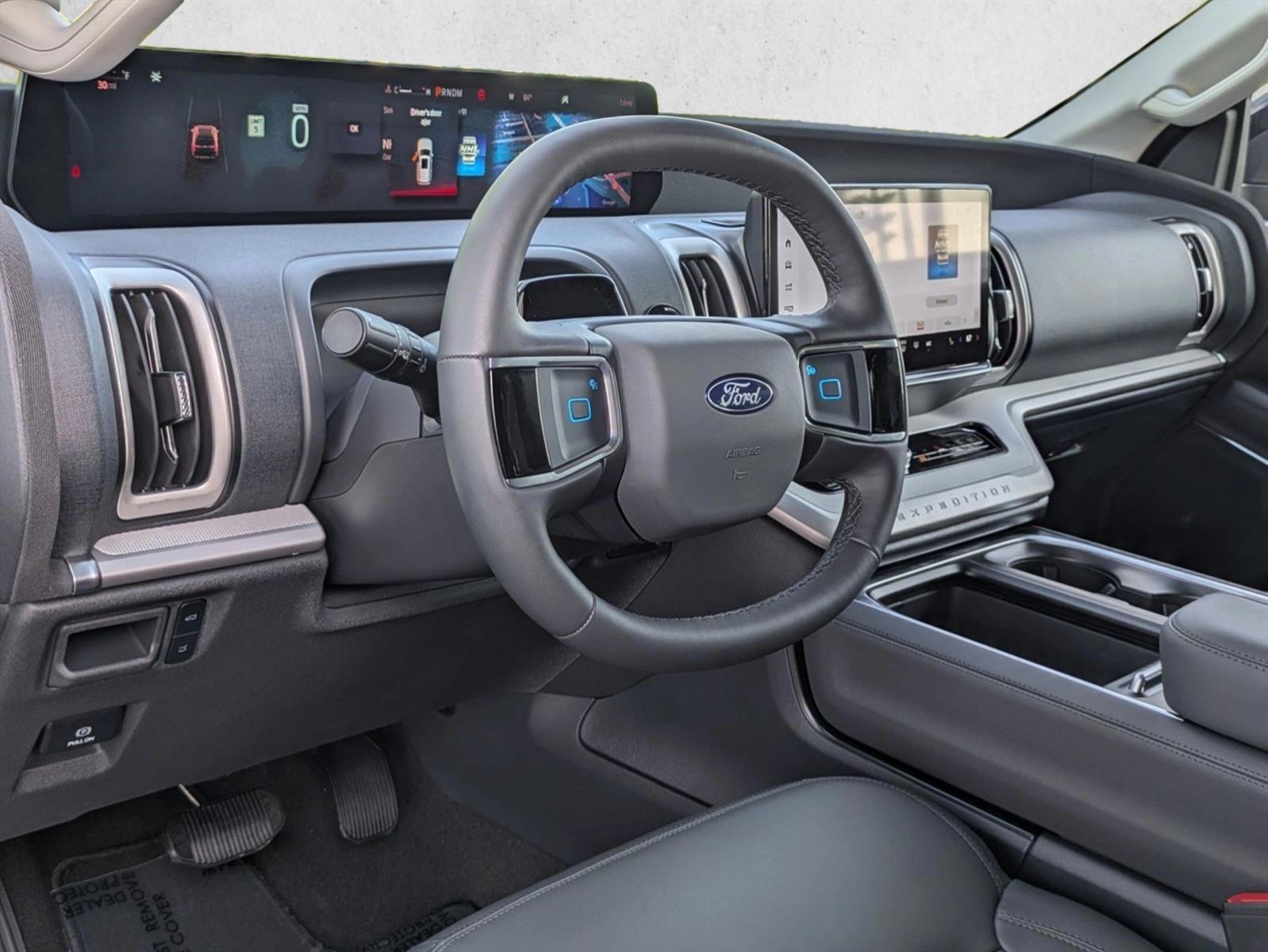 Thumbnail: 2026 Ford Expedition - 3
