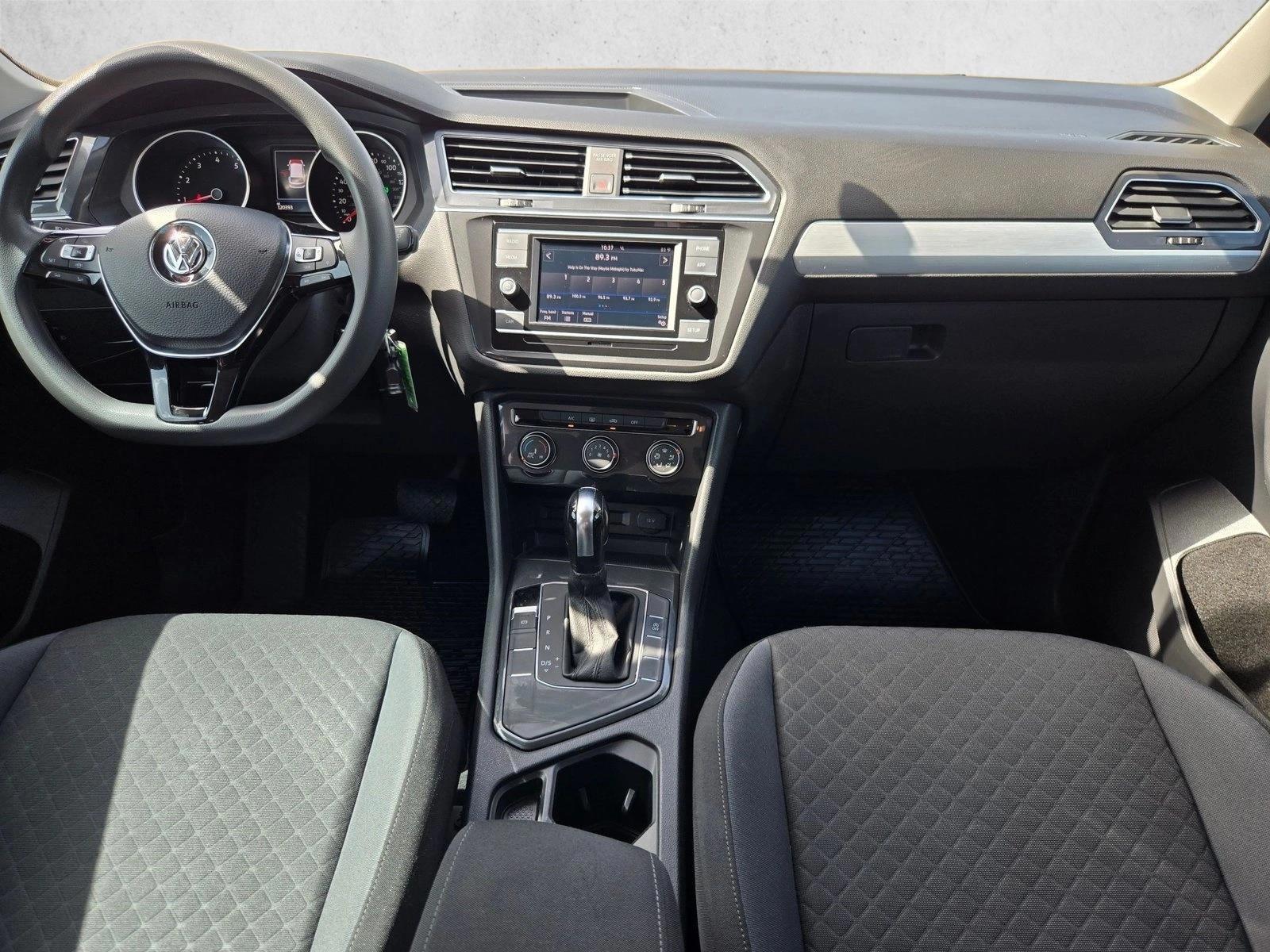 Thumbnail: 2019 Volkswagen Tiguan - 3