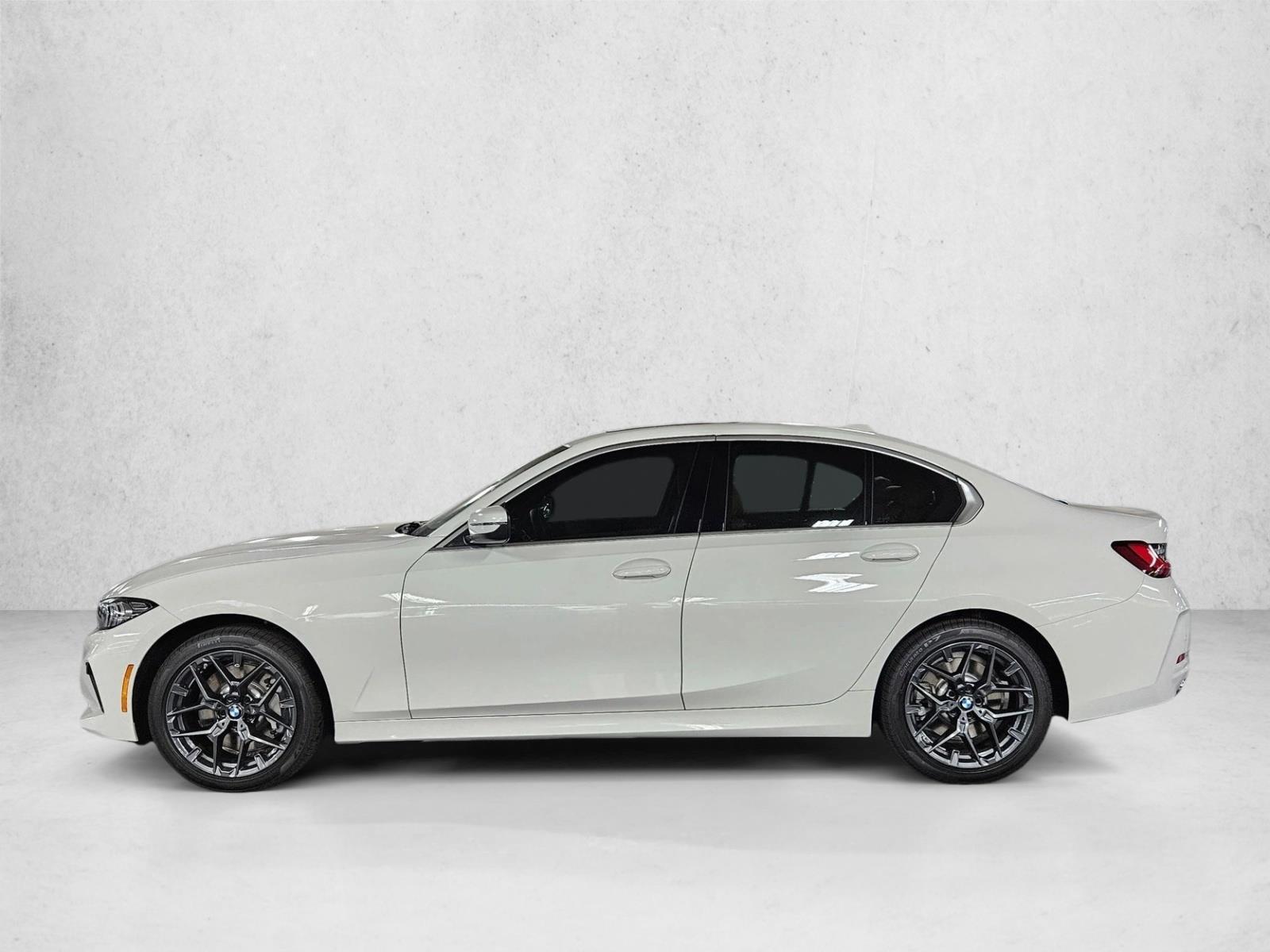 Thumbnail: 2026 BMW 3 Series - 2