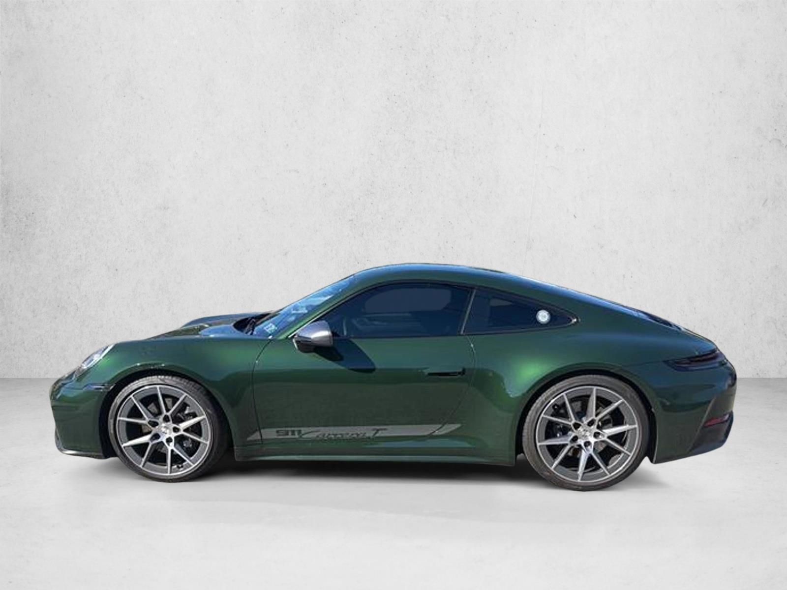 Thumbnail: 2026 Porsche 911 - 2