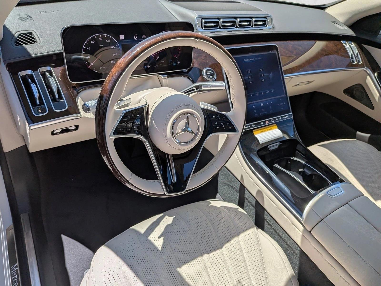Thumbnail: 2026 Mercedes-Benz S-Class - 3