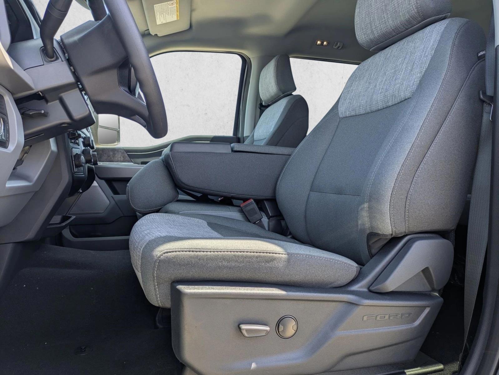 Thumbnail: 2026 Ford Econoline - 5