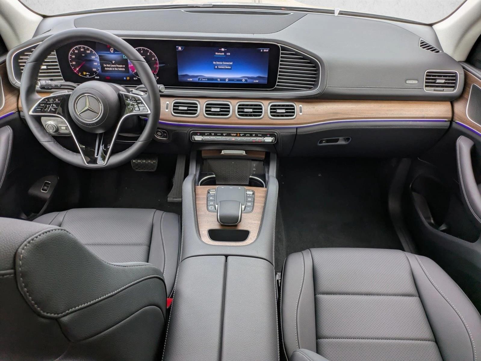 Thumbnail: 2026 Mercedes-Benz GLE - 4