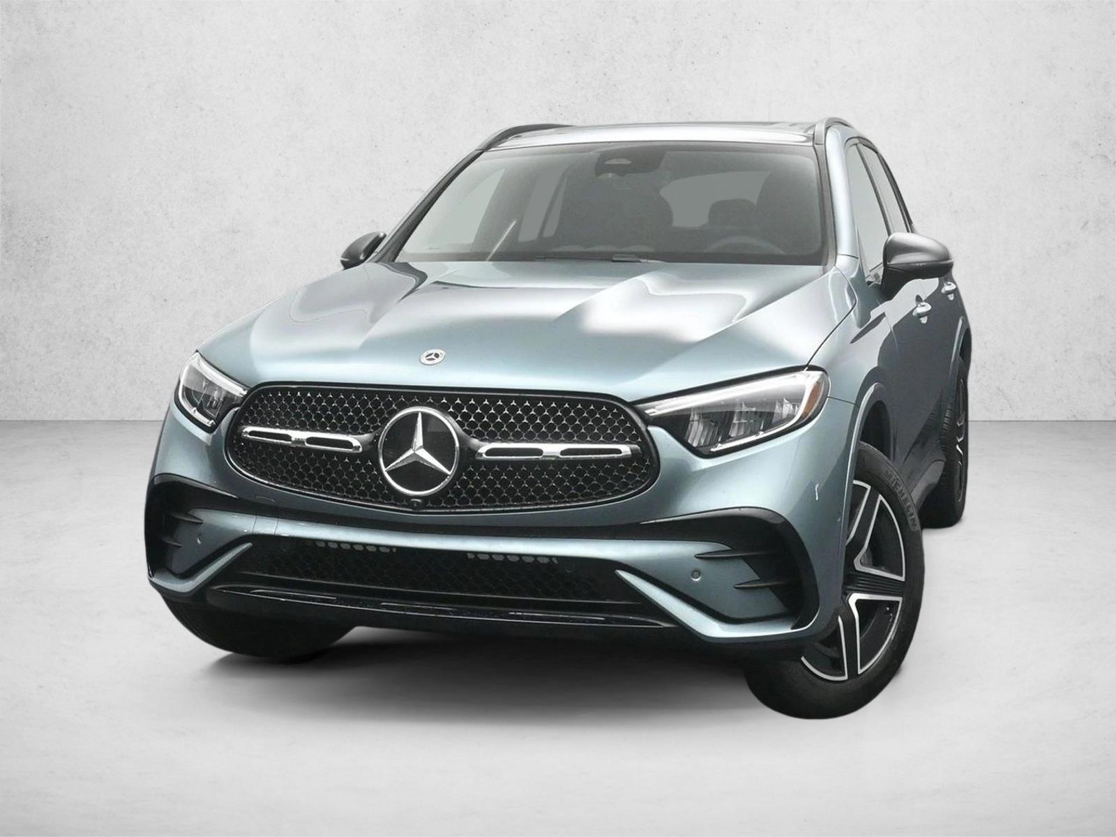 Thumbnail: 2026 Mercedes-Benz GLC - 2