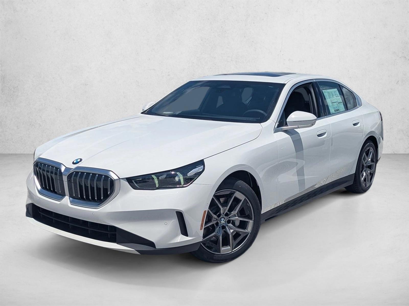 Thumbnail: 2027 BMW 5 Series - 1