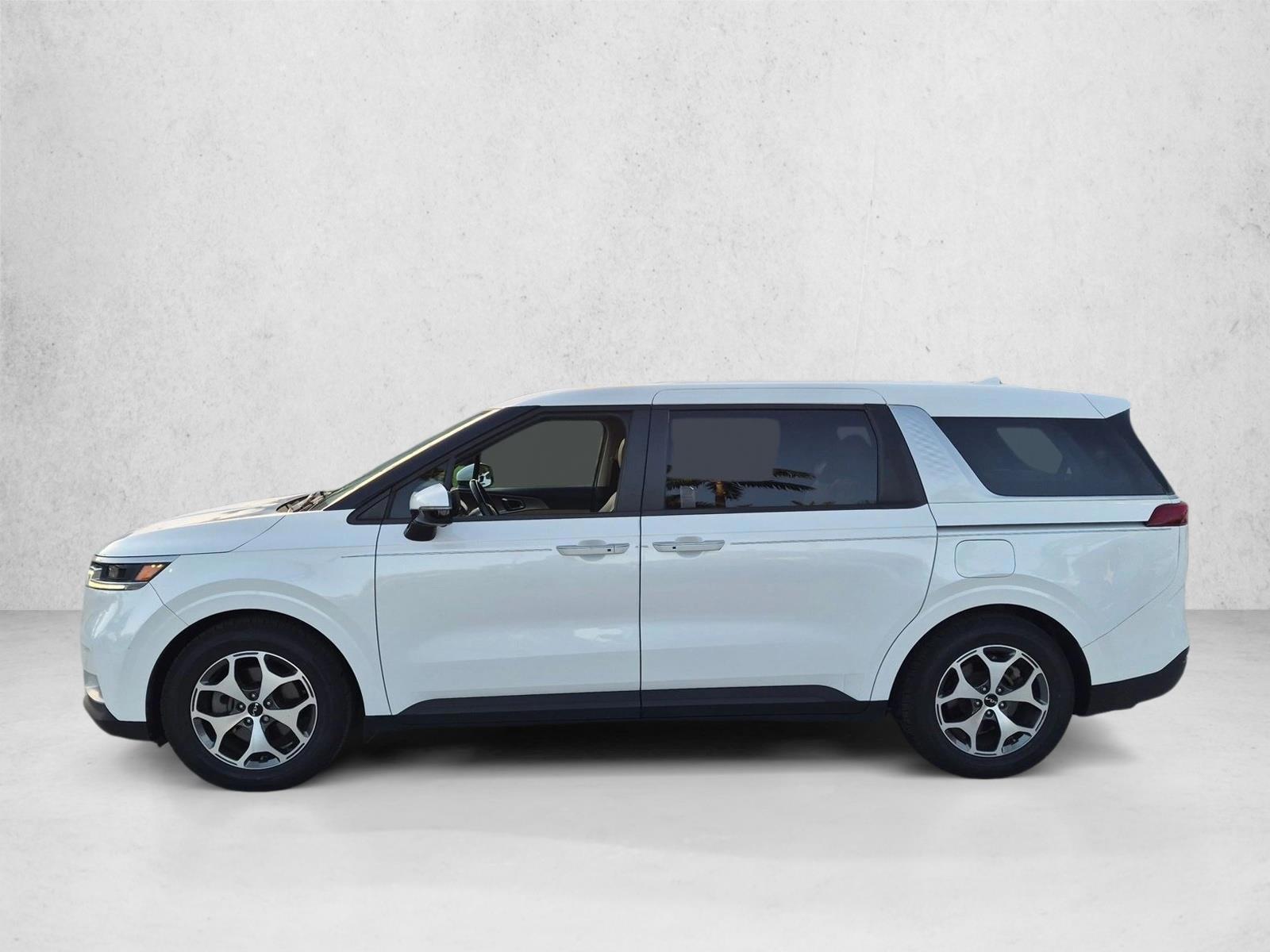 Thumbnail: 2022 Kia Carnival - 2