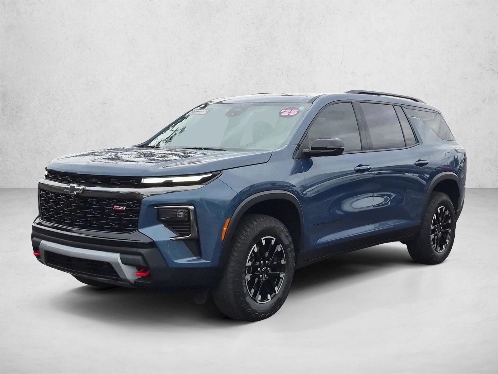 Thumbnail: 2025 Chevrolet Traverse - 2