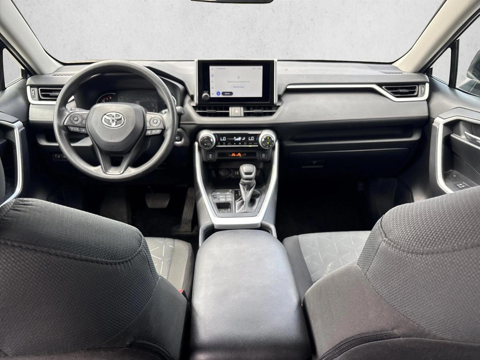 Thumbnail: 2025 Toyota RAV4 - 3
