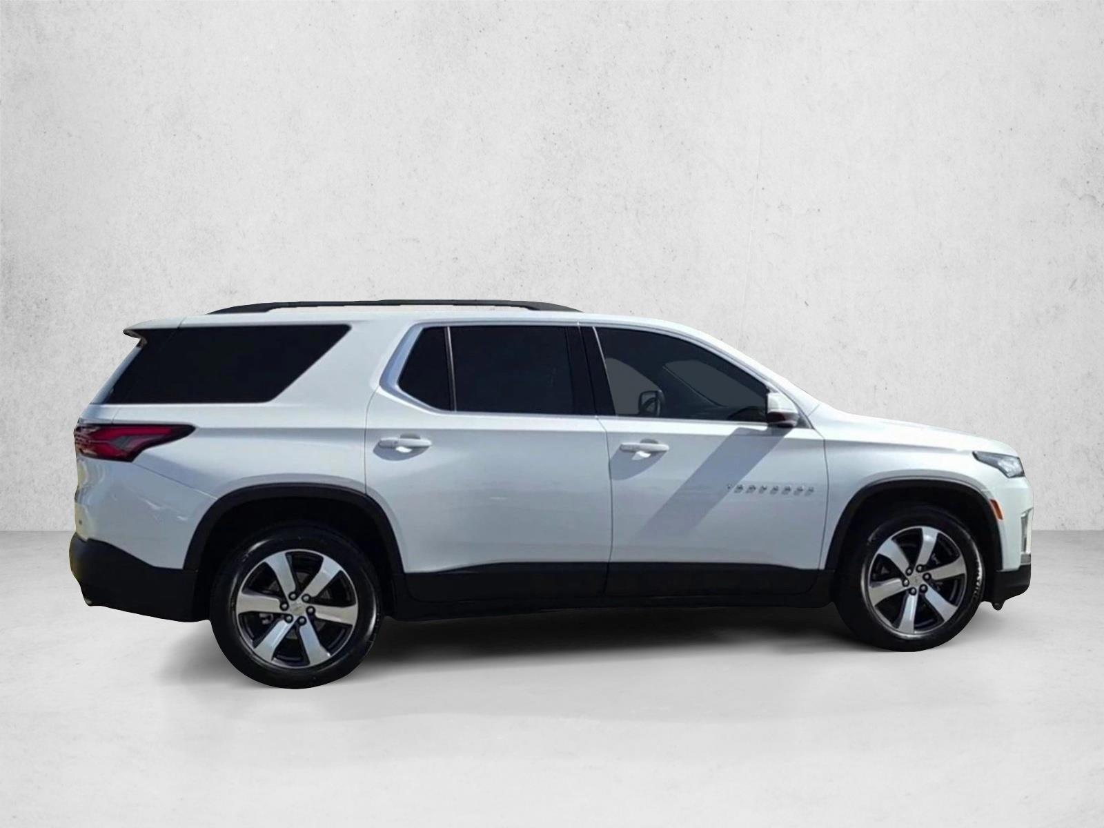 2023 Chevrolet Traverse 3LT - Photo 9