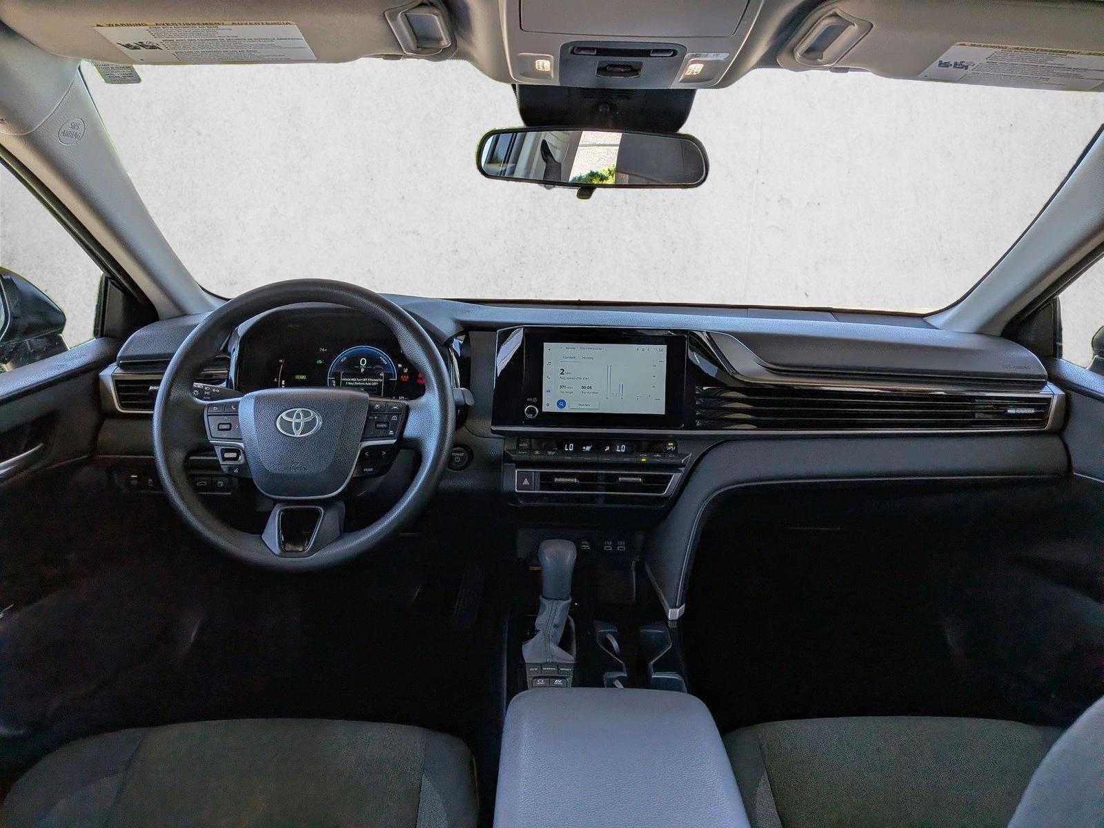 Thumbnail: 2025 Toyota Camry - 3