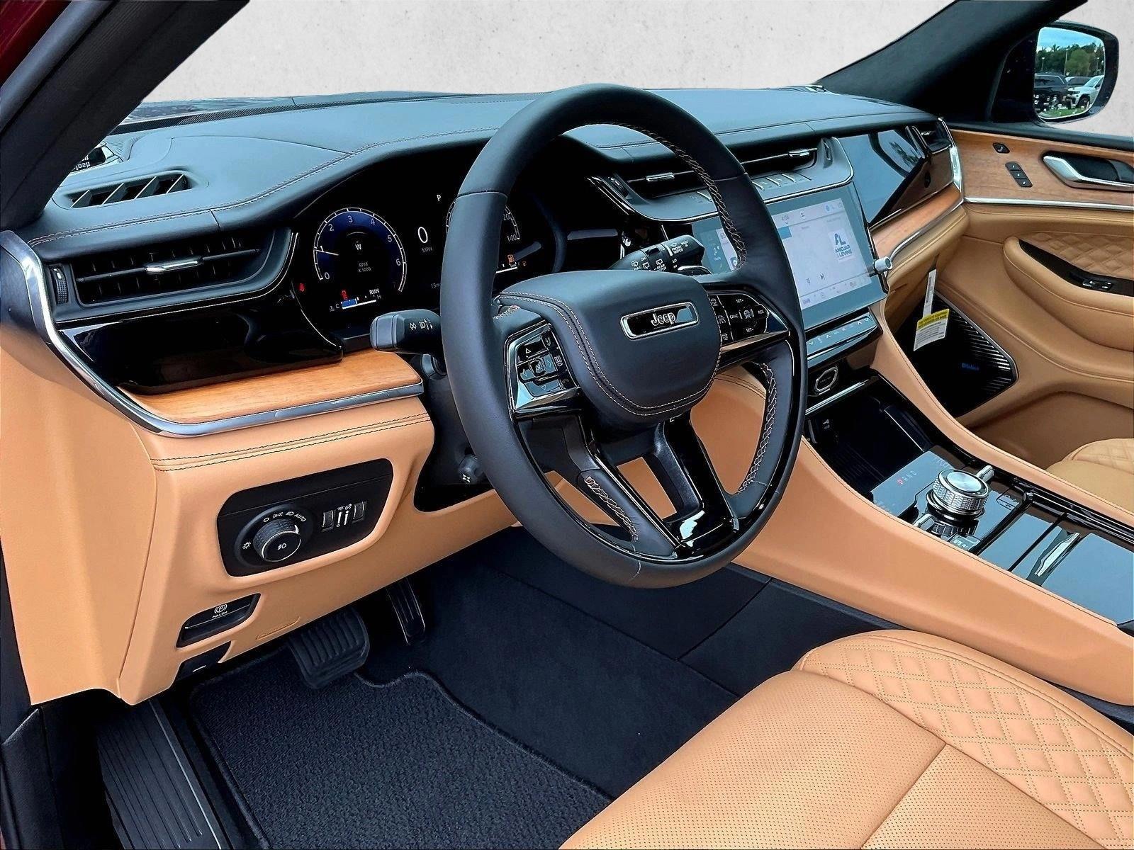 Thumbnail: 2026 Jeep Grand Cherokee L - 4