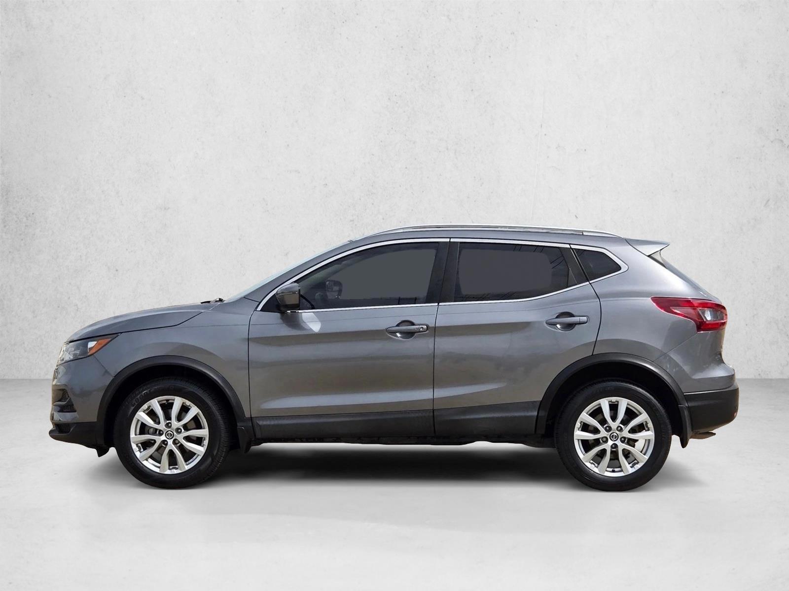 Thumbnail: 2020 Nissan Rogue Sport - 2