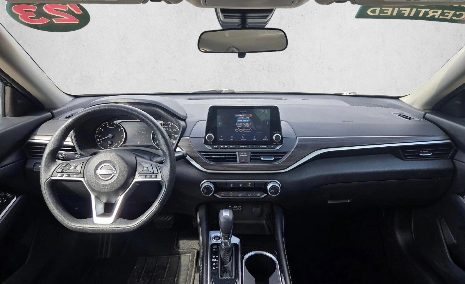 Thumbnail: 2023 Nissan Altima - 3