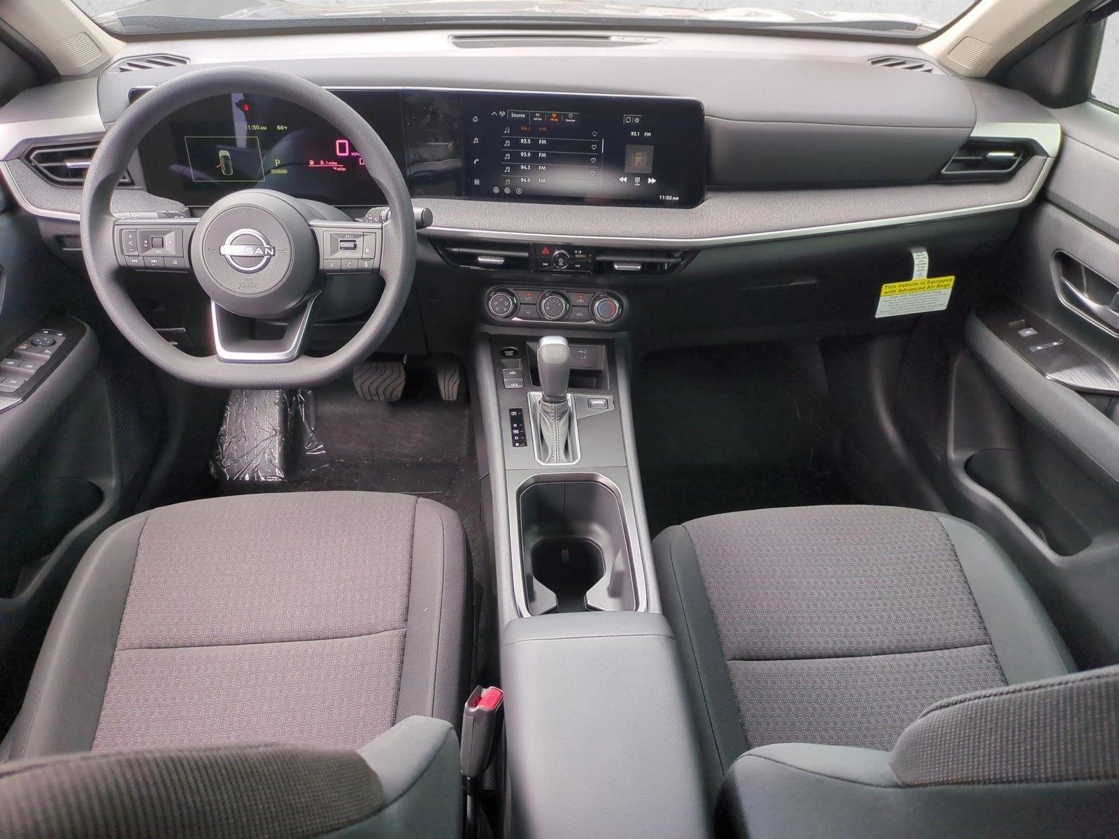 Thumbnail: 2026 Nissan Kicks - 4