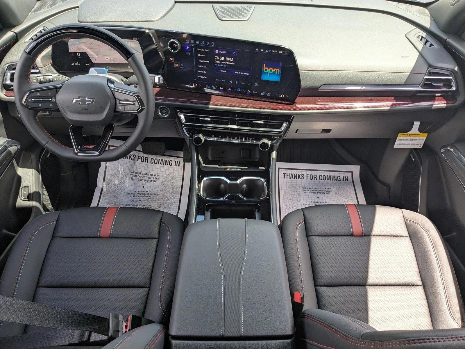 Thumbnail: 2026 Chevrolet Traverse - 4