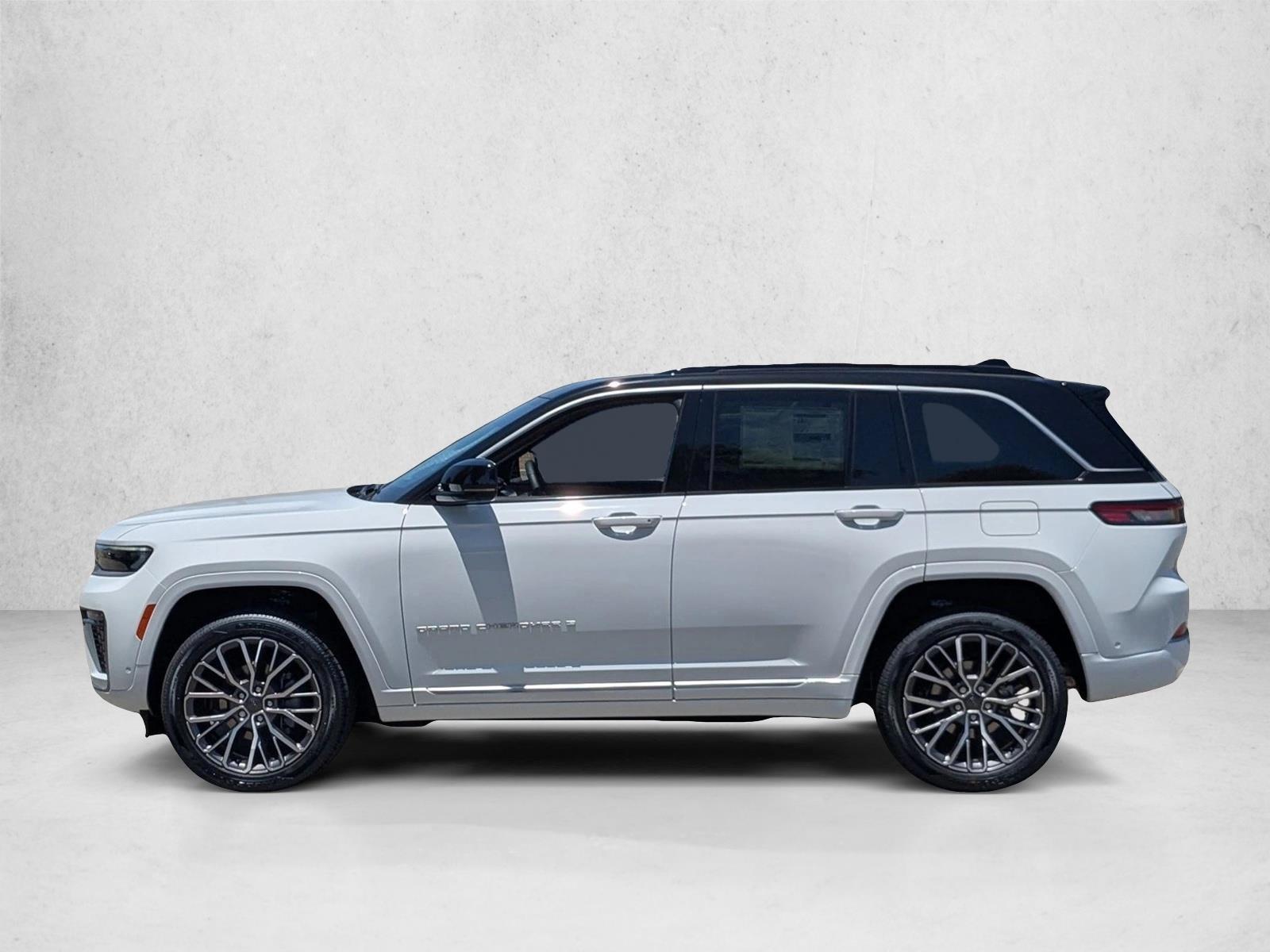Thumbnail: 2026 Jeep Grand Cherokee - 2