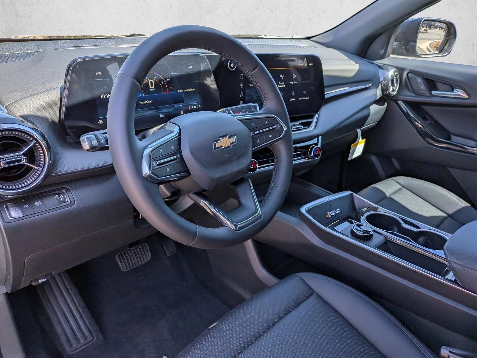 Thumbnail: 2026 Chevrolet Equinox - 3