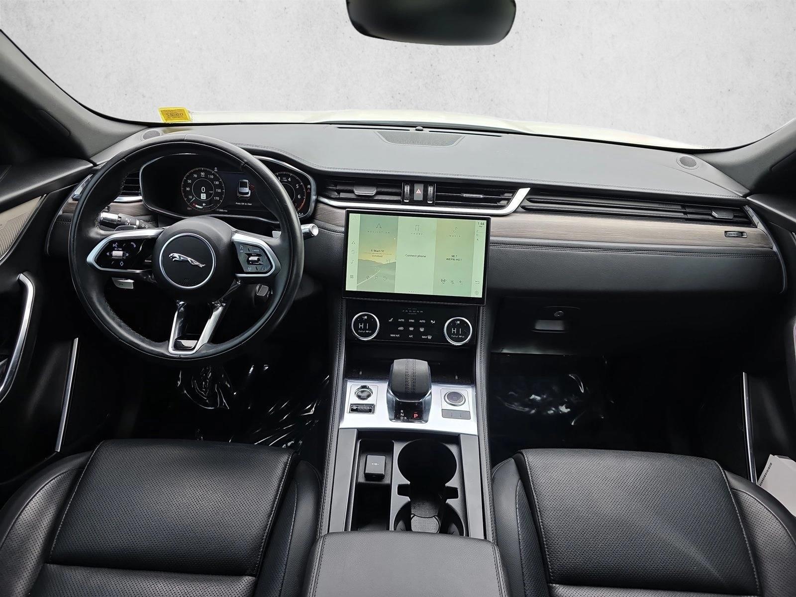 Thumbnail: 2021 Jaguar F-Pace - 3