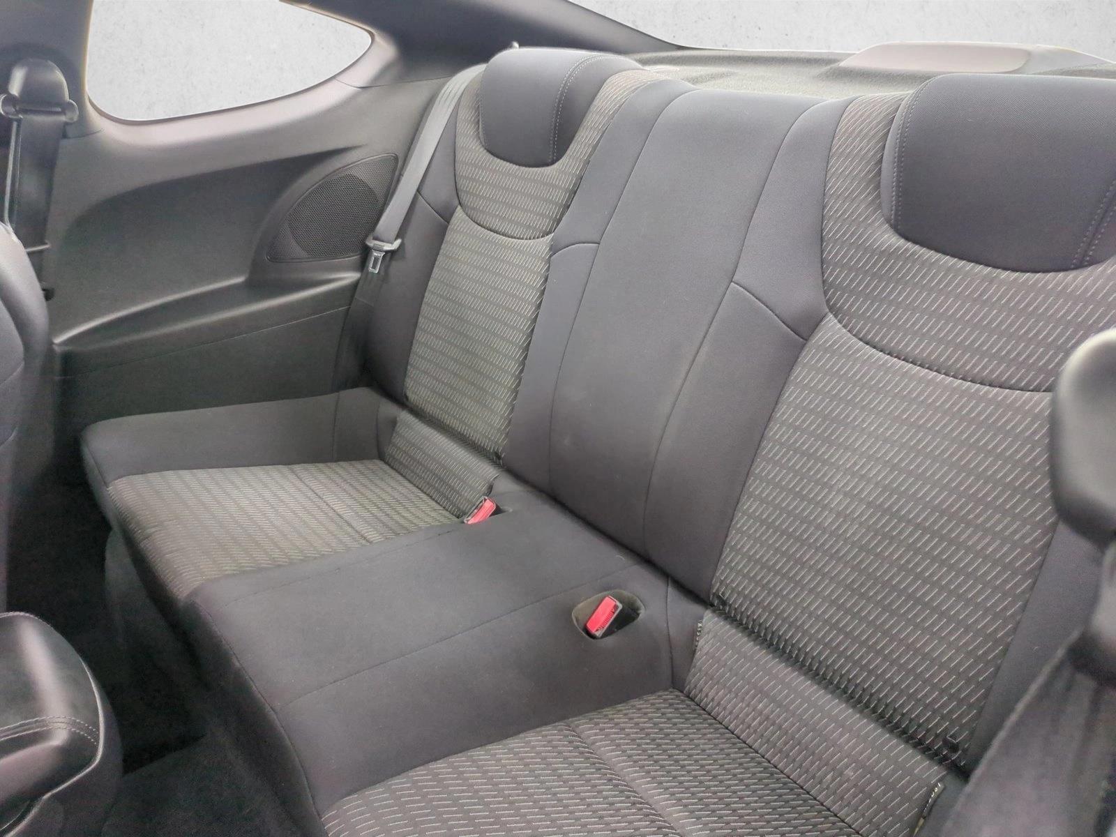 2016 Hyundai Genesis Coupe Base - Photo 20