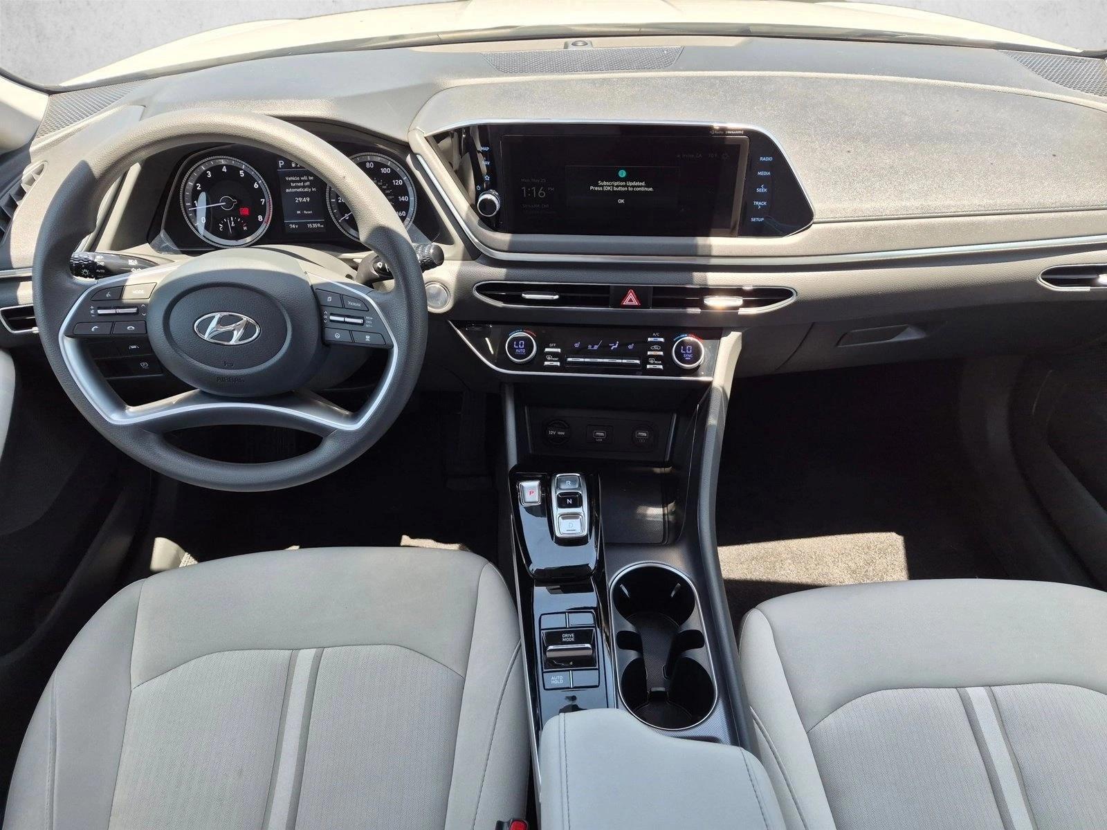 Thumbnail: 2023 Hyundai Sonata - 4