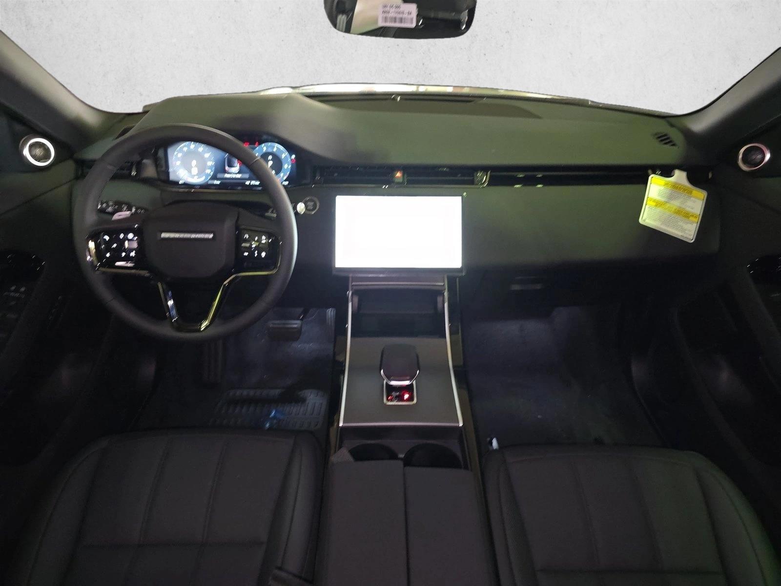 Thumbnail: 2026 Land Rover Range Rover Evoque - 3