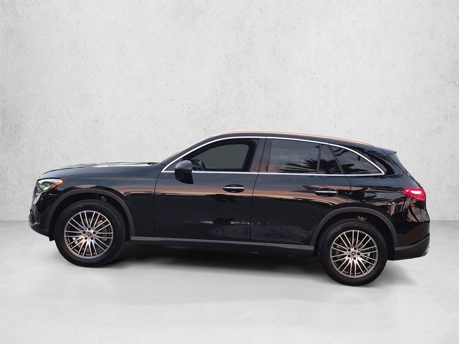 Thumbnail: 2026 Mercedes-Benz GLC - 2