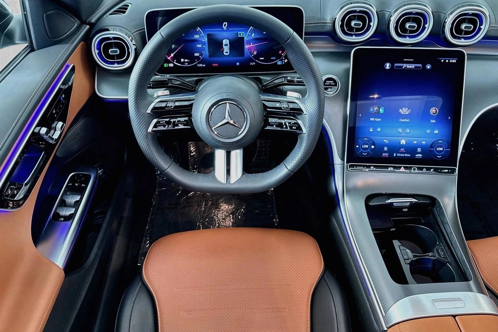 Thumbnail: 2023 Mercedes-Benz C-Class - 4