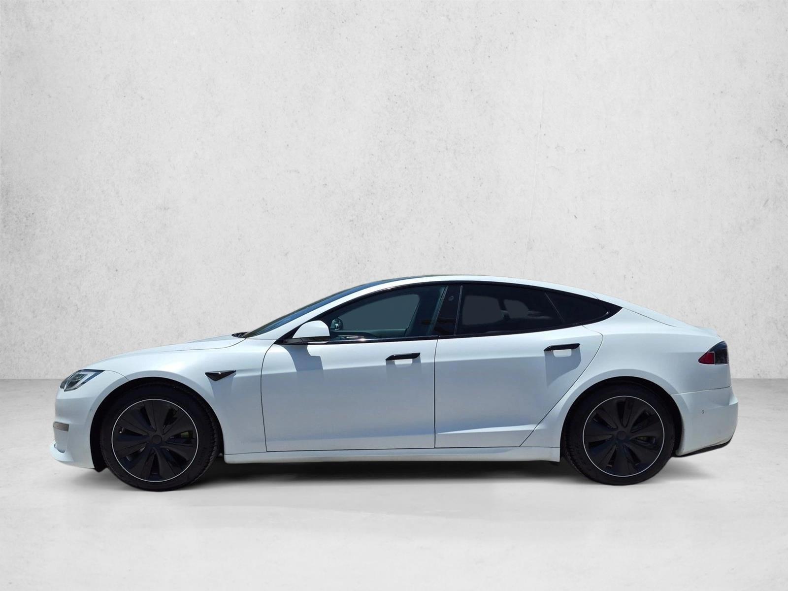 Thumbnail: 2022 Tesla Model S - 2
