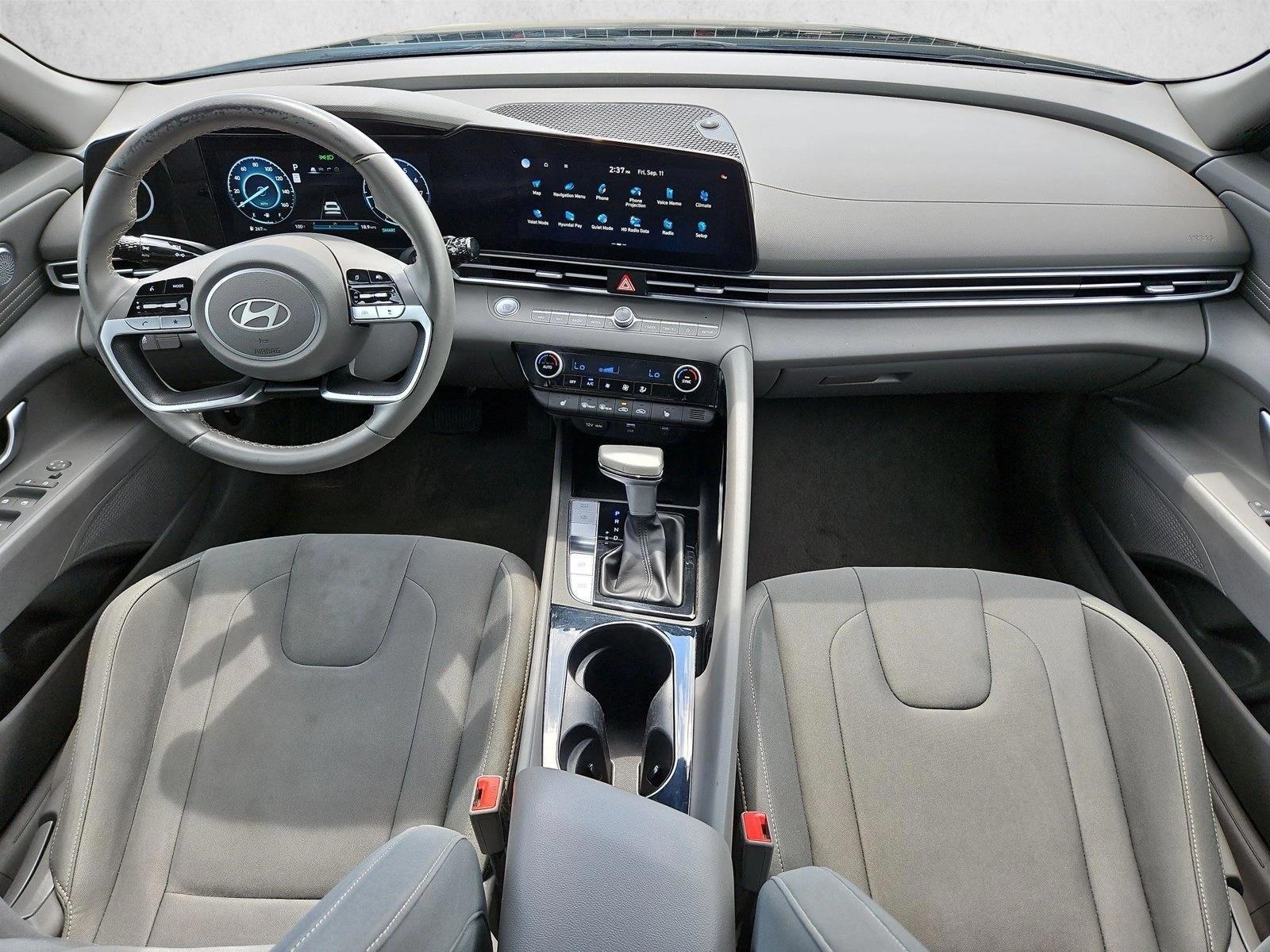 Thumbnail: 2025 Hyundai Elantra - 3