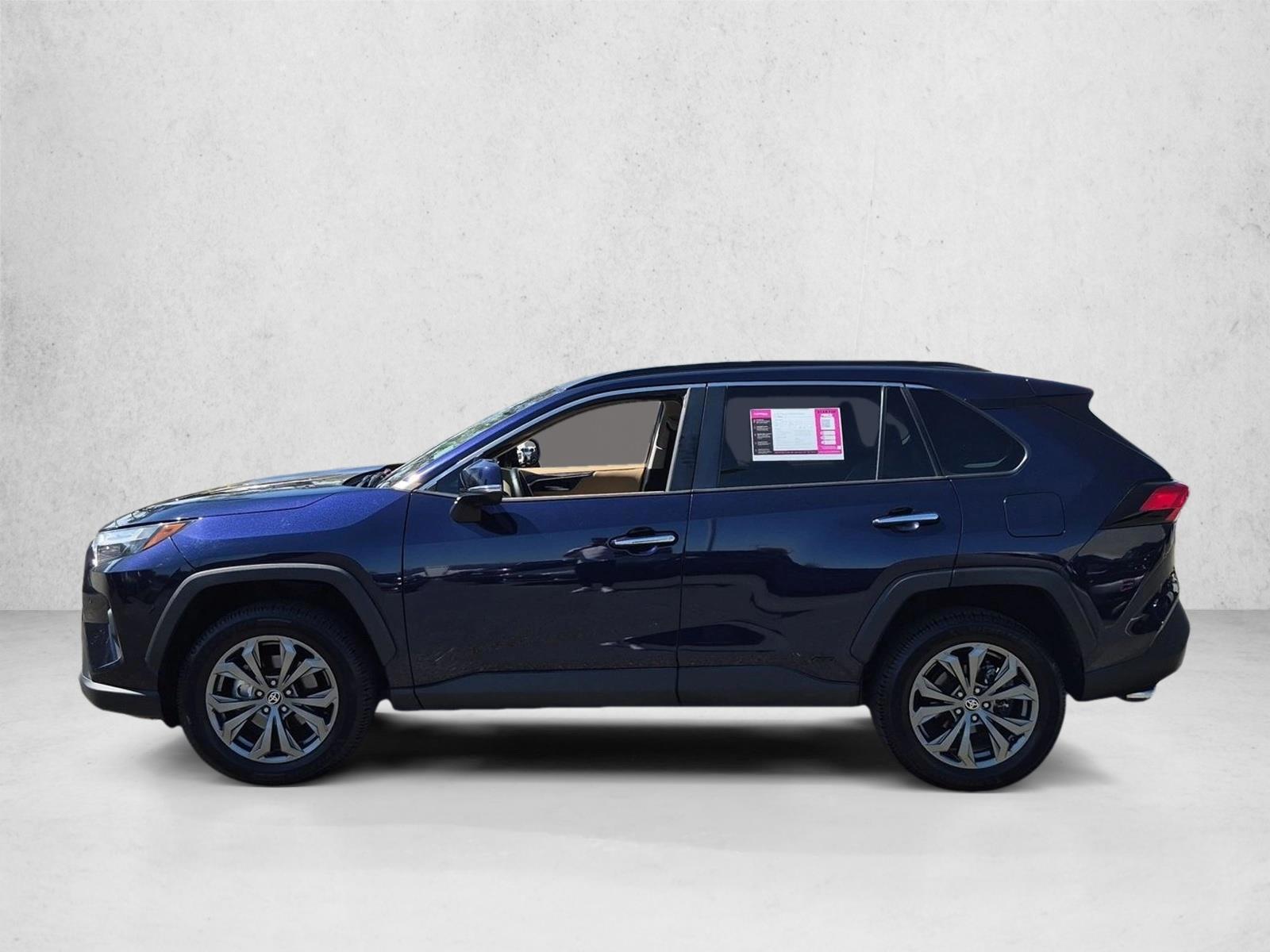 Thumbnail: 2022 Toyota RAV4 - 2
