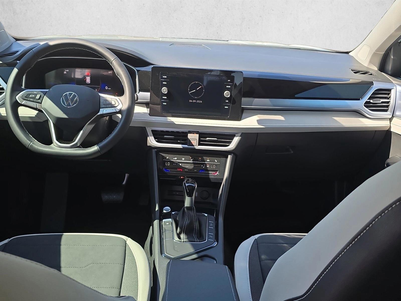 Thumbnail: 2026 Volkswagen Taos - 3