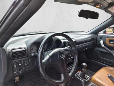 2002 Toyota MR2 Spyder