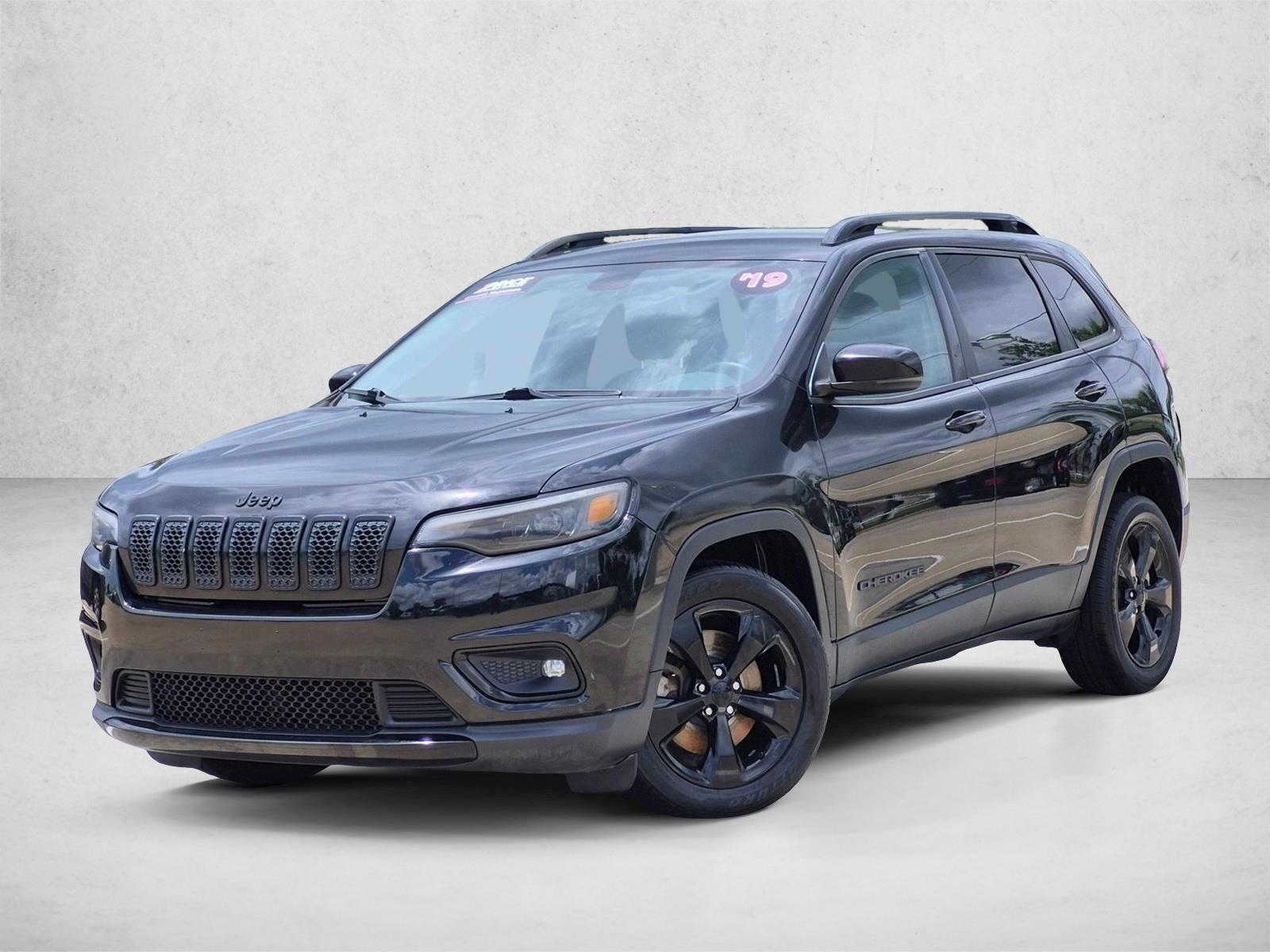 Thumbnail: 2019 Jeep Cherokee - 1