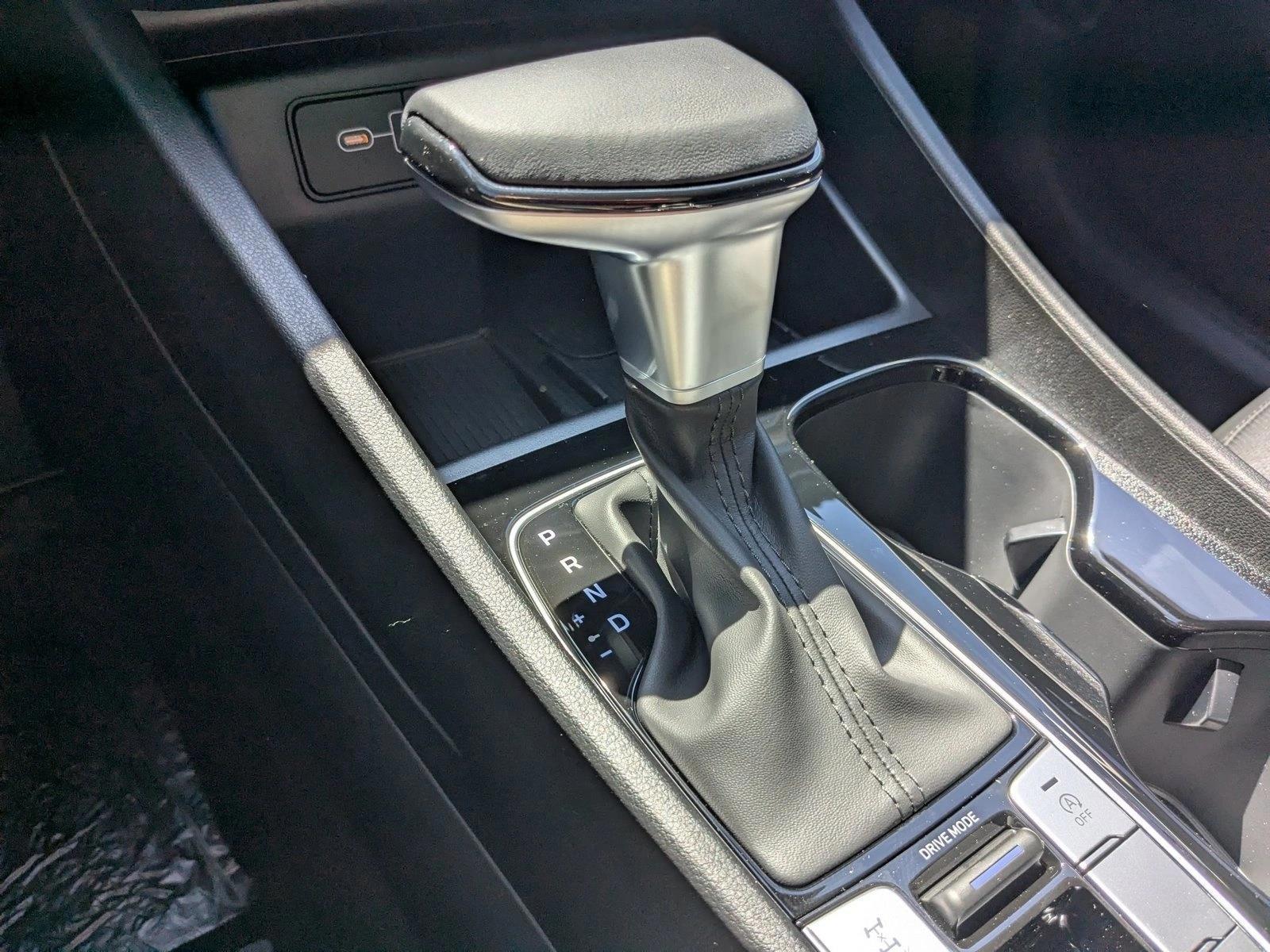 2025 Hyundai Tucson SEL Convenience - Photo 16