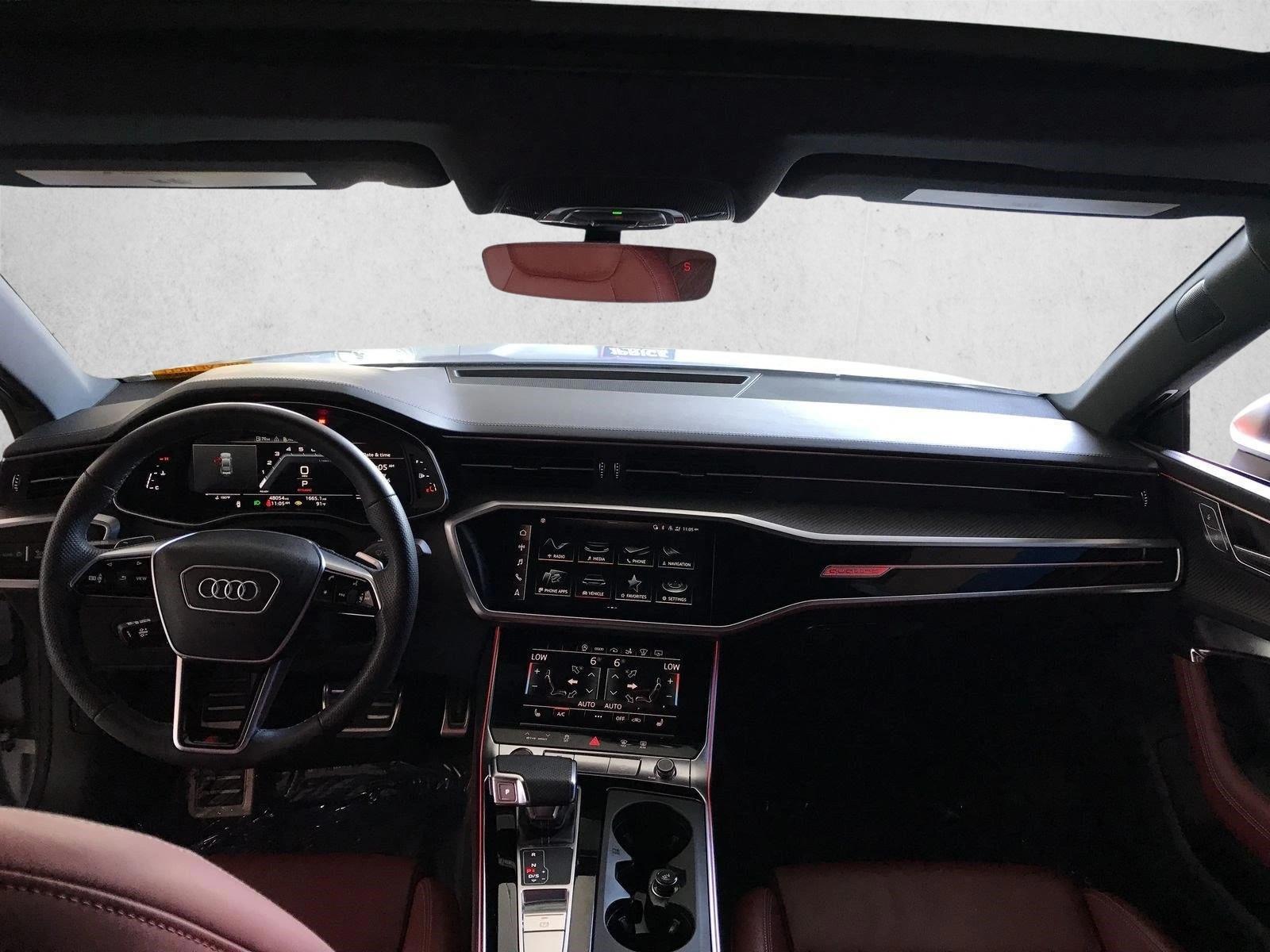 Thumbnail: 2022 Audi S7 - 3