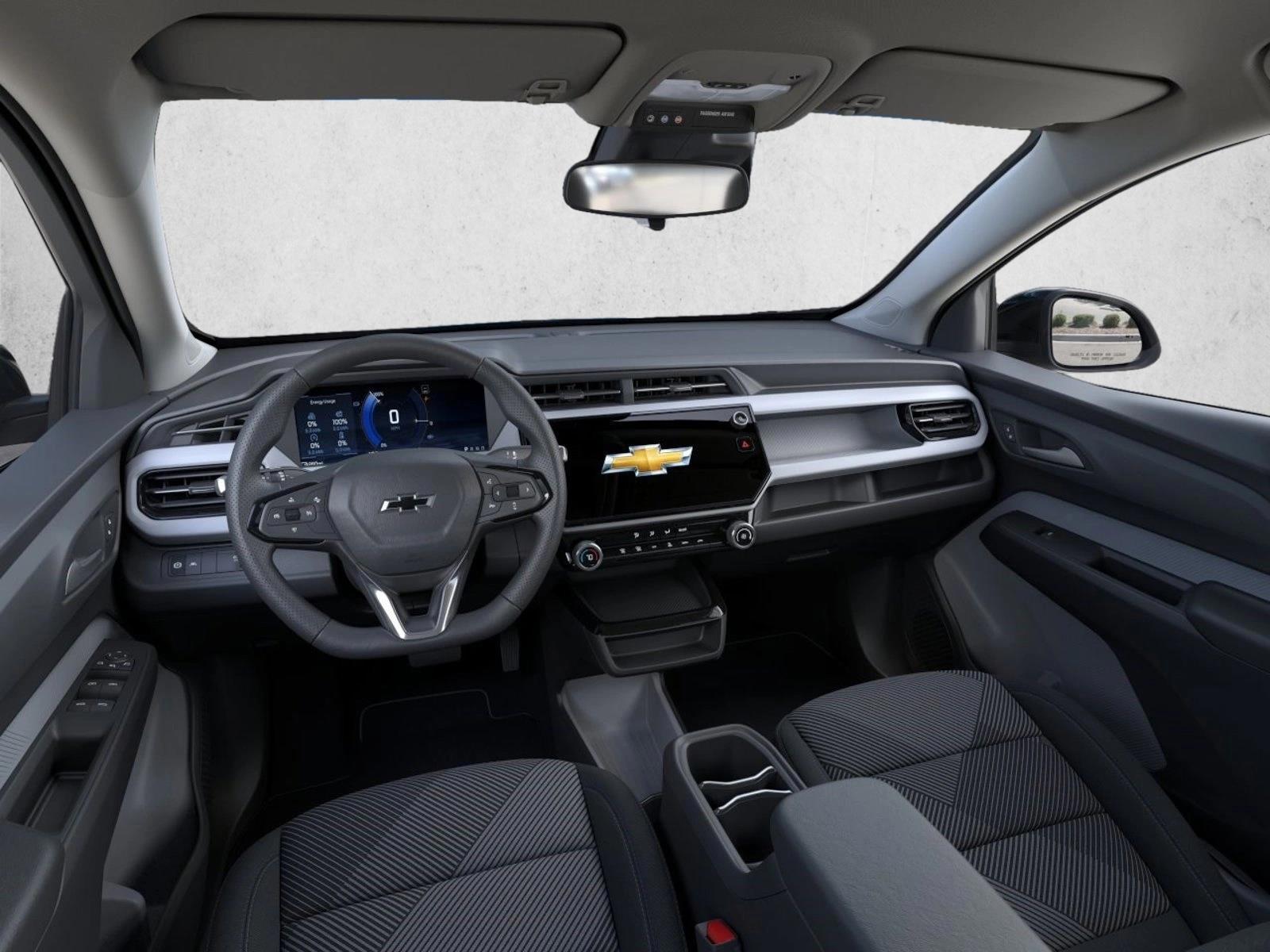 Thumbnail: 2027 Chevrolet Bolt EV - 4