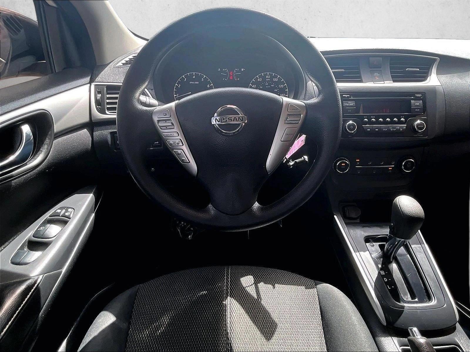 Thumbnail: 2017 Nissan Sentra - 3