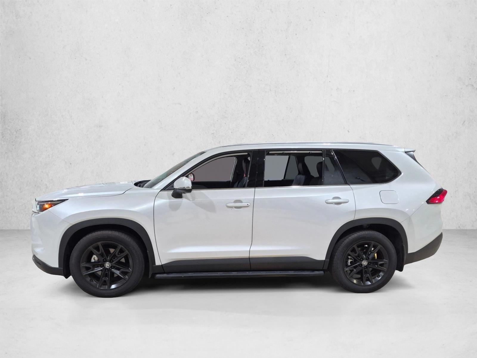 Thumbnail: 2024 Toyota Grand Highlander - 2