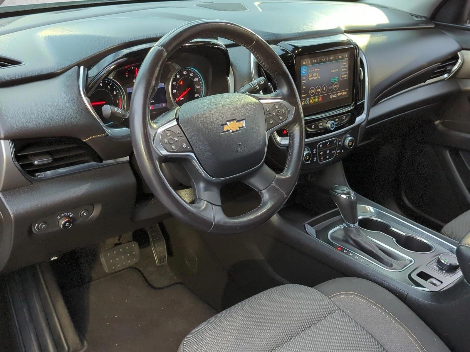 Thumbnail: 2020 Chevrolet Traverse - 3