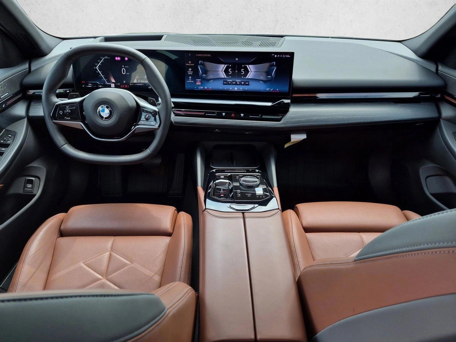 Thumbnail: 2024 BMW 5 Series - 3