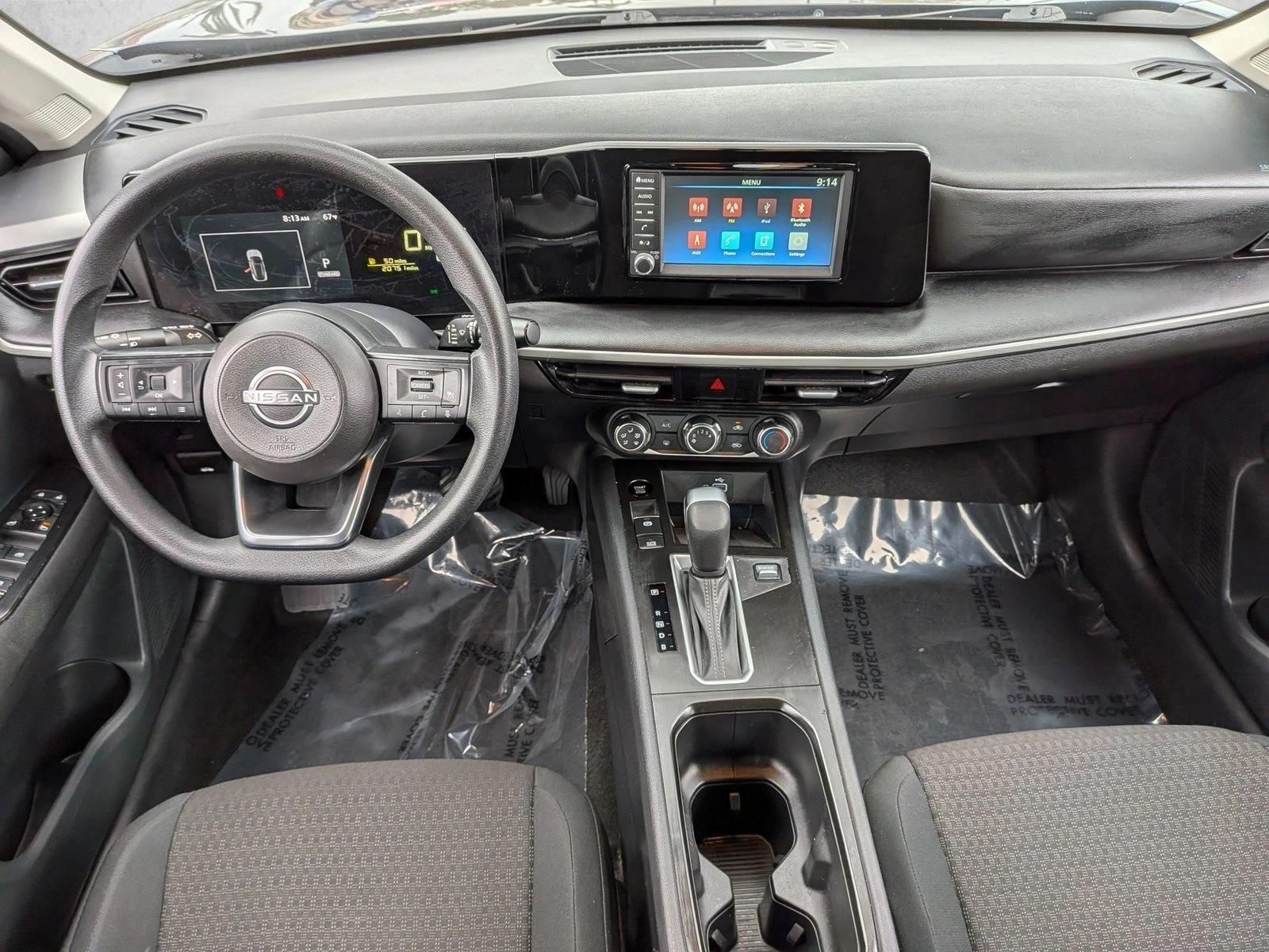 Thumbnail: 2025 Nissan Kicks - 3