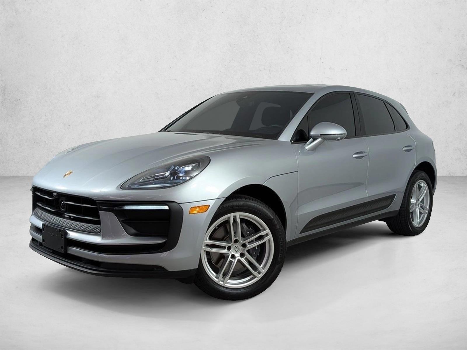 Thumbnail: 2024 Porsche Macan - 1