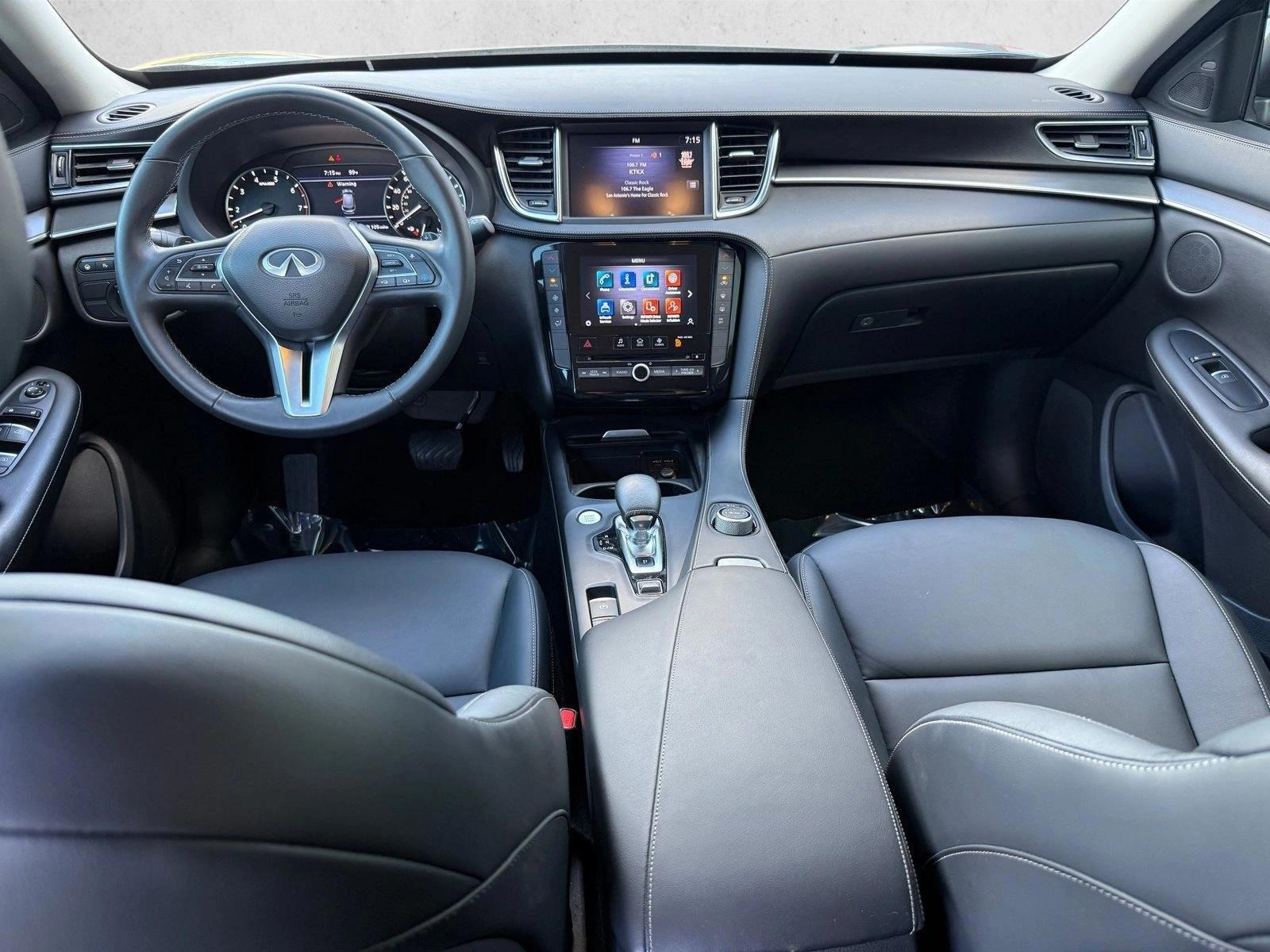 Thumbnail: 2022 INFINITI QX50 - 3