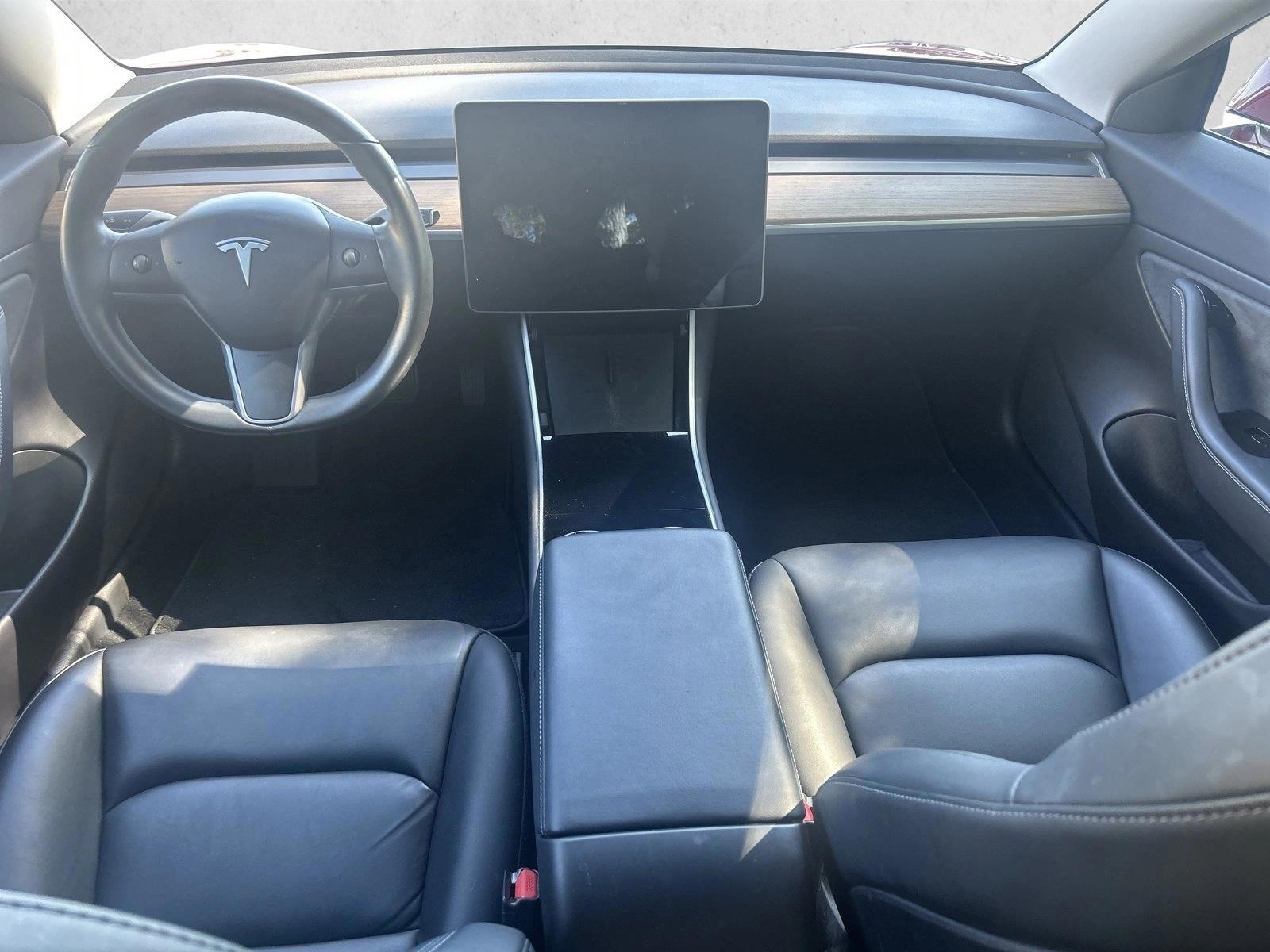Thumbnail: 2019 Tesla Model 3 - 3