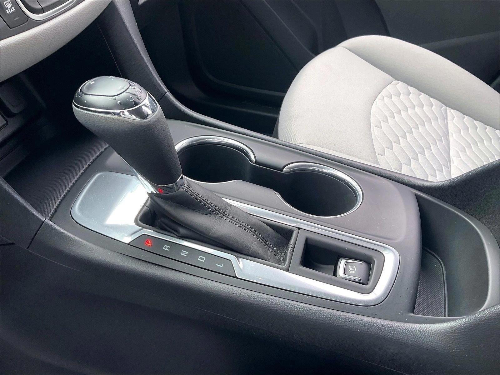 2020 Chevrolet Equinox LS - Photo 15