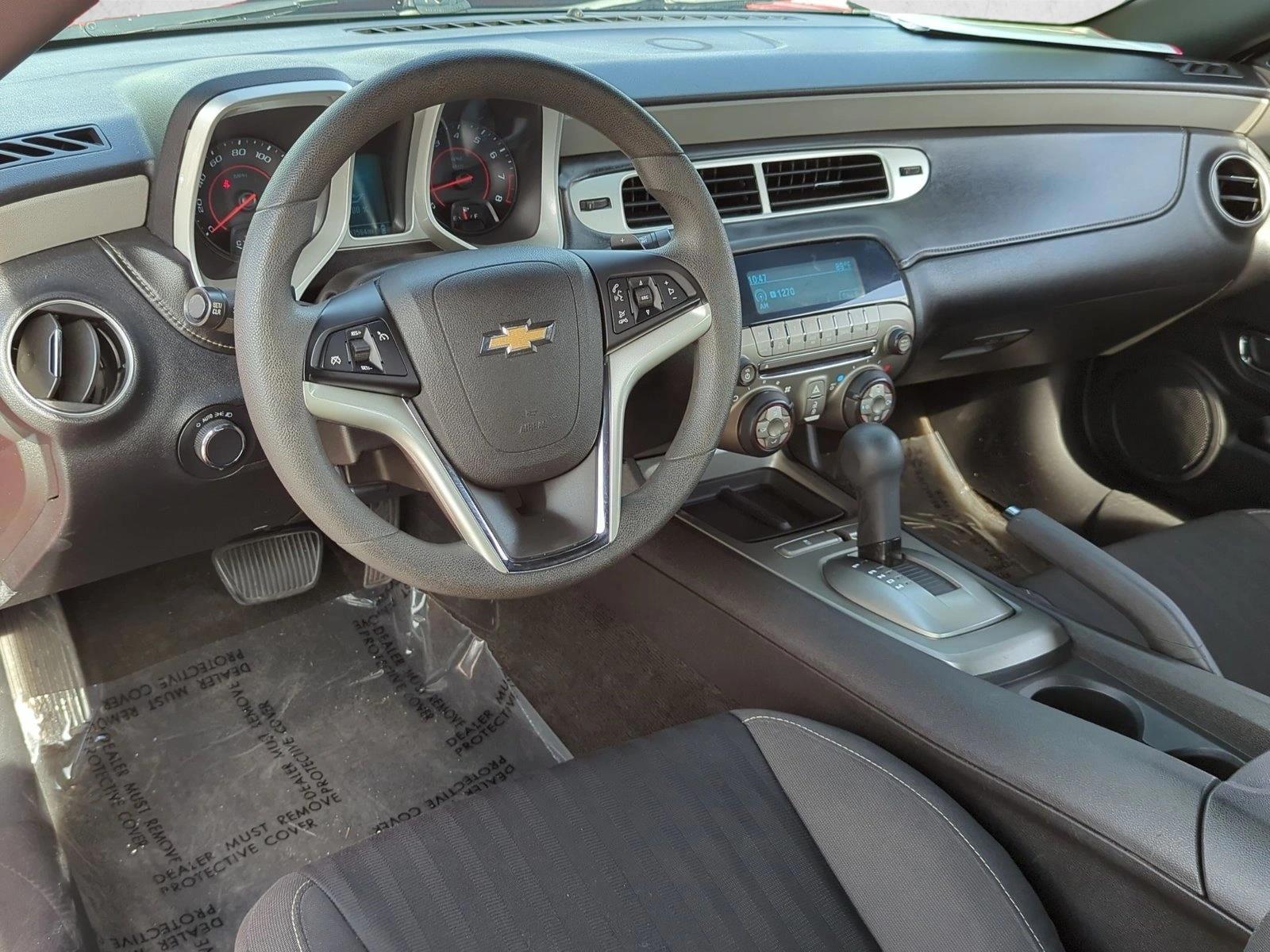 Thumbnail: 2015 Chevrolet Camaro - 3