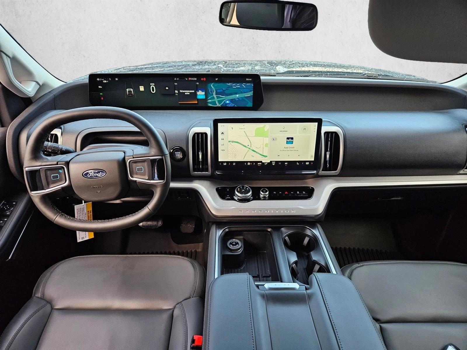 Thumbnail: 2026 Ford Expedition MAX - 3